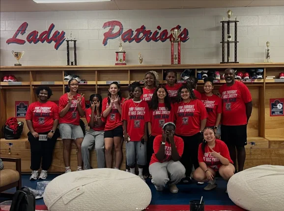 The Berkmar Lady Patriots team together